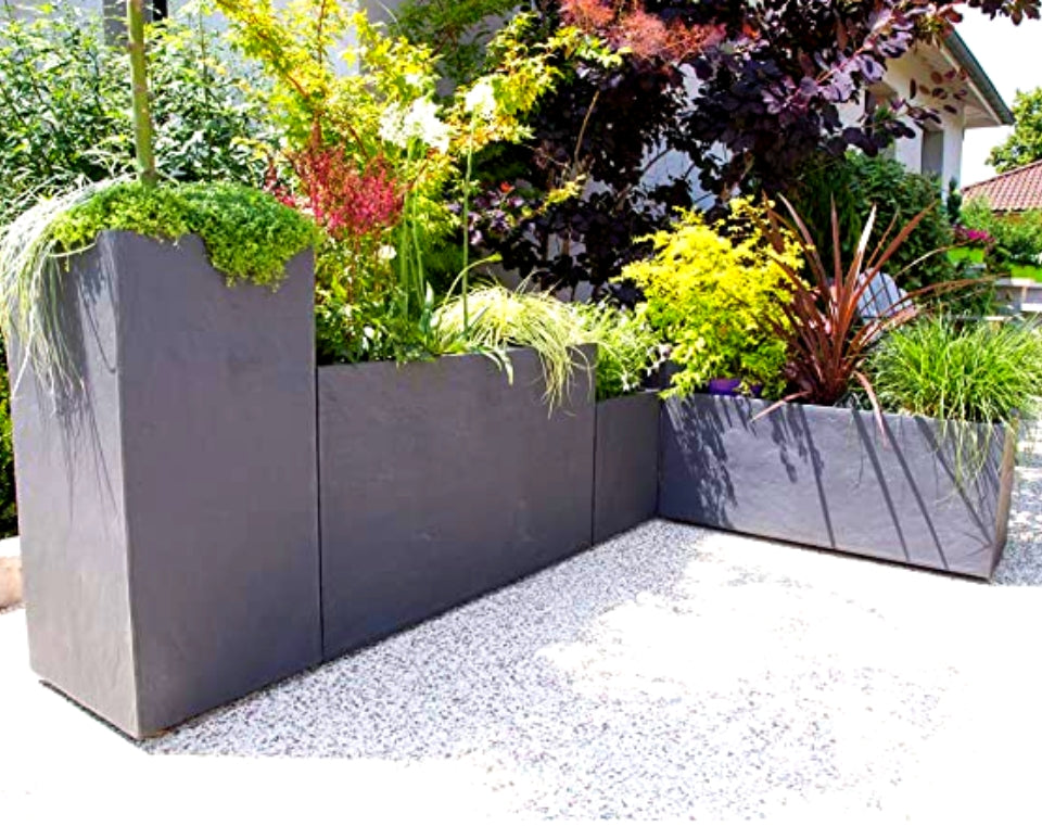 אדנית דמוי אבן | מידות 29.5X29.5X49.5 | אפור כהה