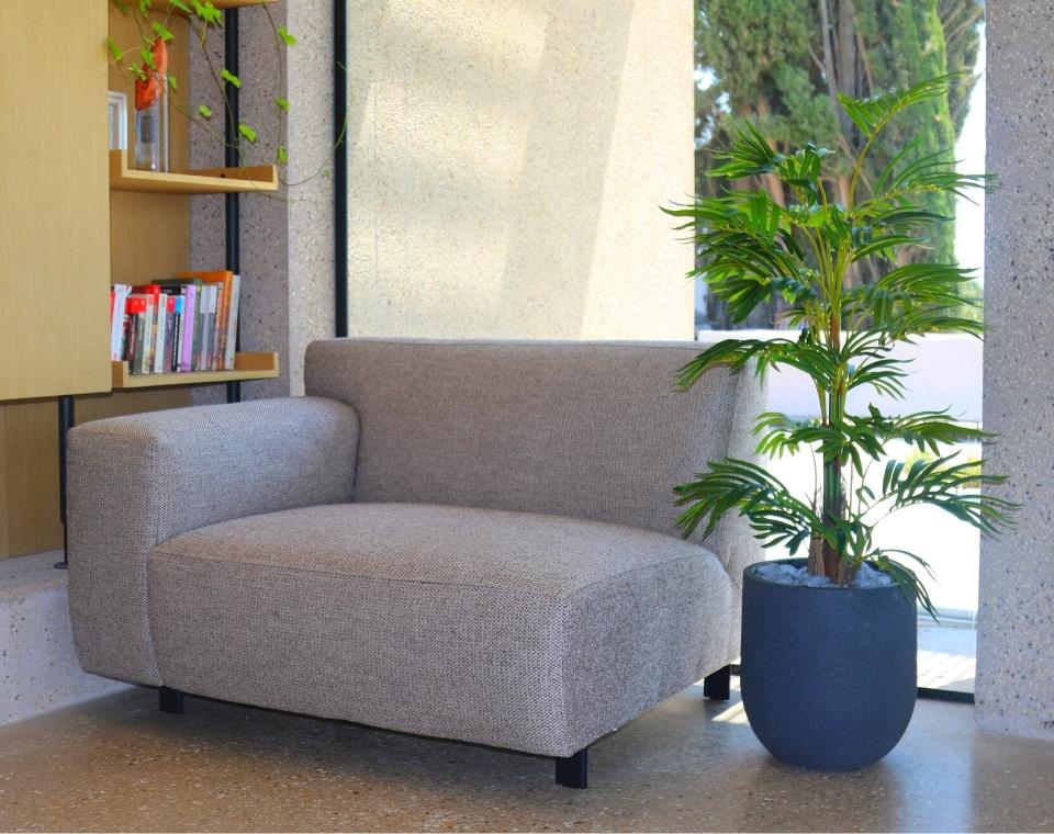 כד אגס | 37 ס״מ | צמח דקל מלאכותי