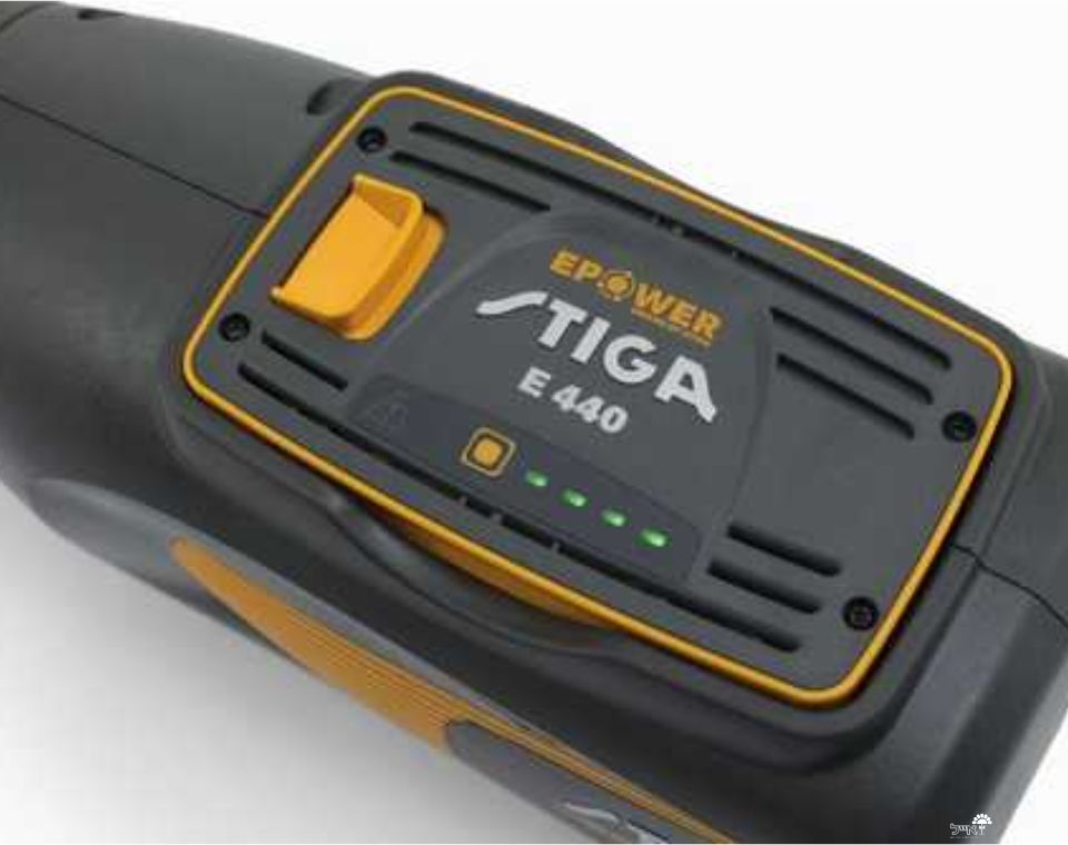 חרמש נטען BC 700e | כולל סוללה 4 אמפר ומטען + דיסק מתכת