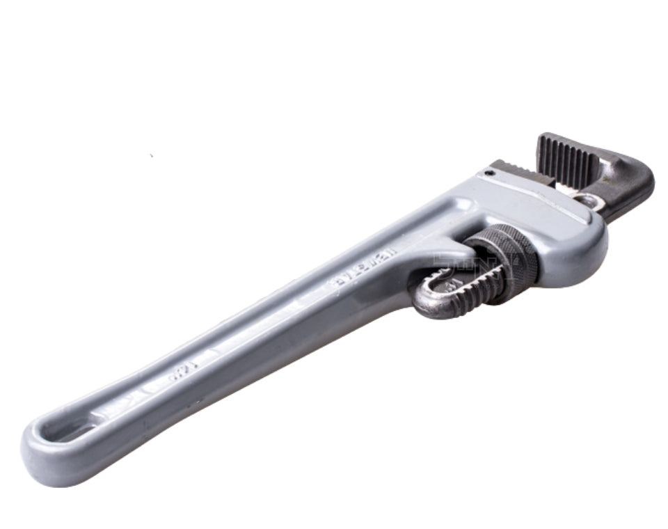 מפתח צינורות ישר | "24