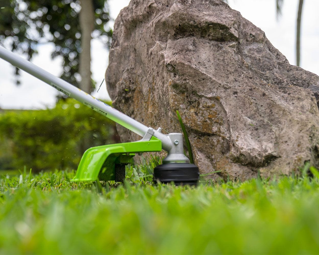 חרמש/קוצץ קנטים 33 ס"מ | 48V | שתי סוללות 2Ah | מטען מהיר כפול (4A)