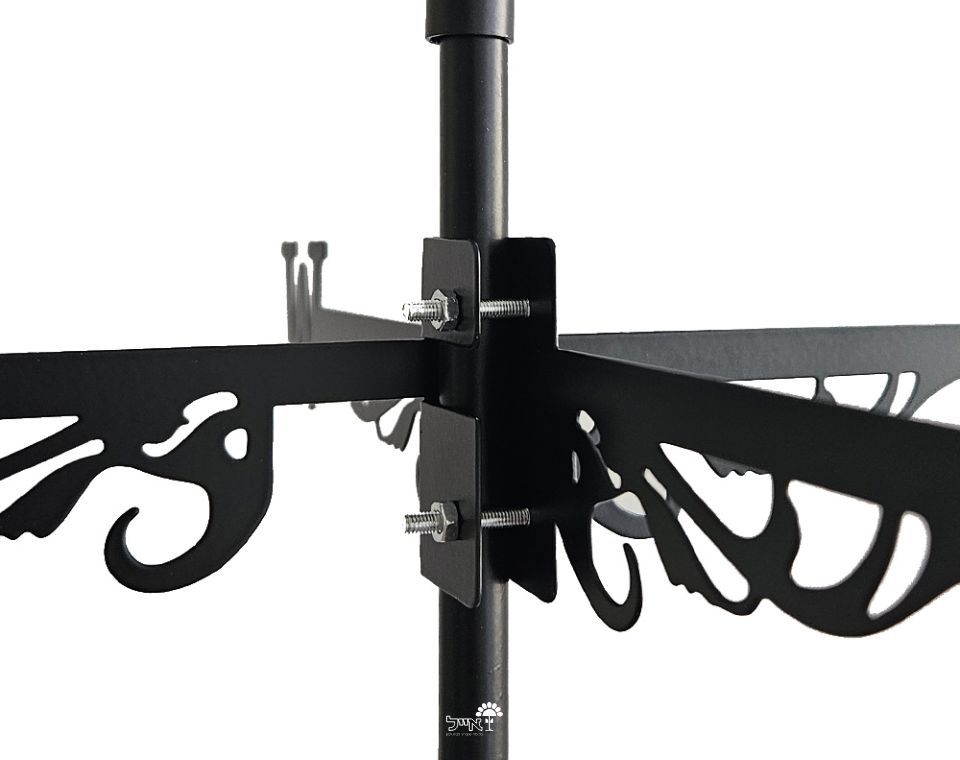 שבשבת רוחות עם דמות תרנגול מברזל | שחור - משתלת אייל