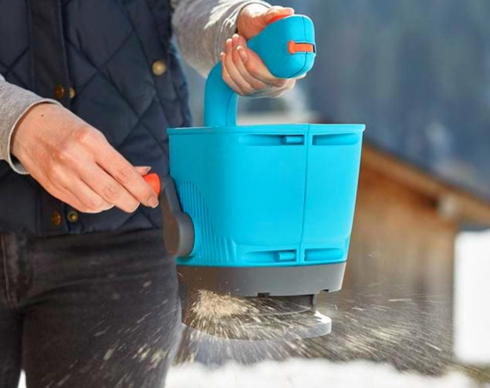 מדשנת ידנית | GARDENA