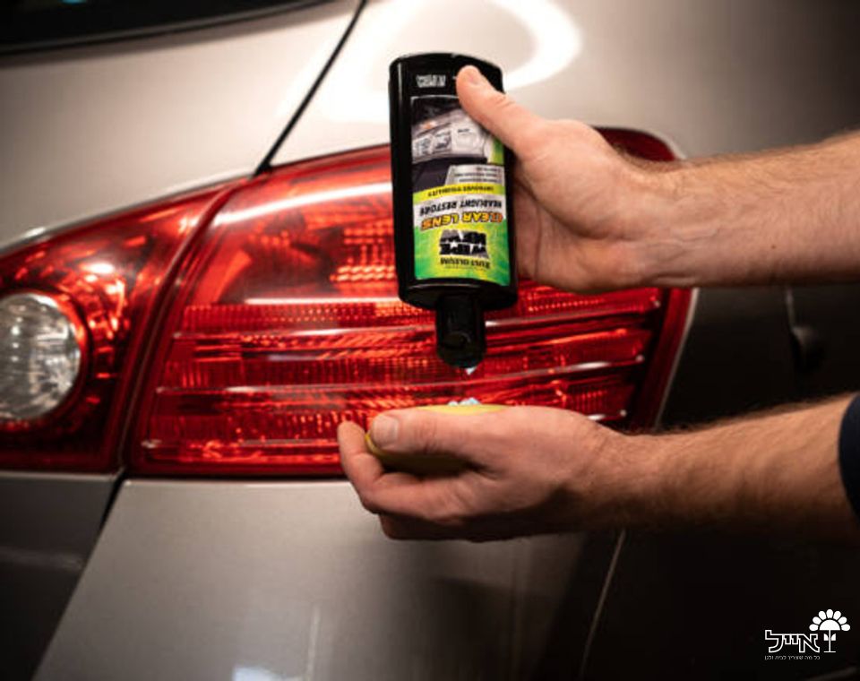 פוליש לניקוי פנסי הרכב | WIPE NEW