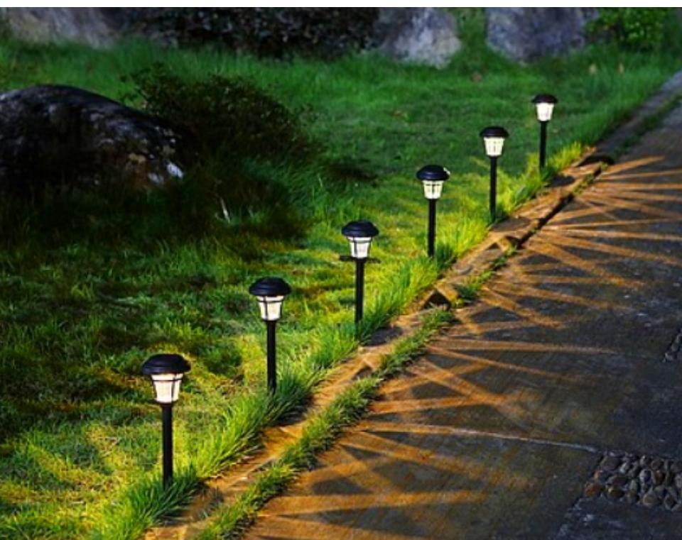 דוקרן סולארי לגינה | דגם ונציה