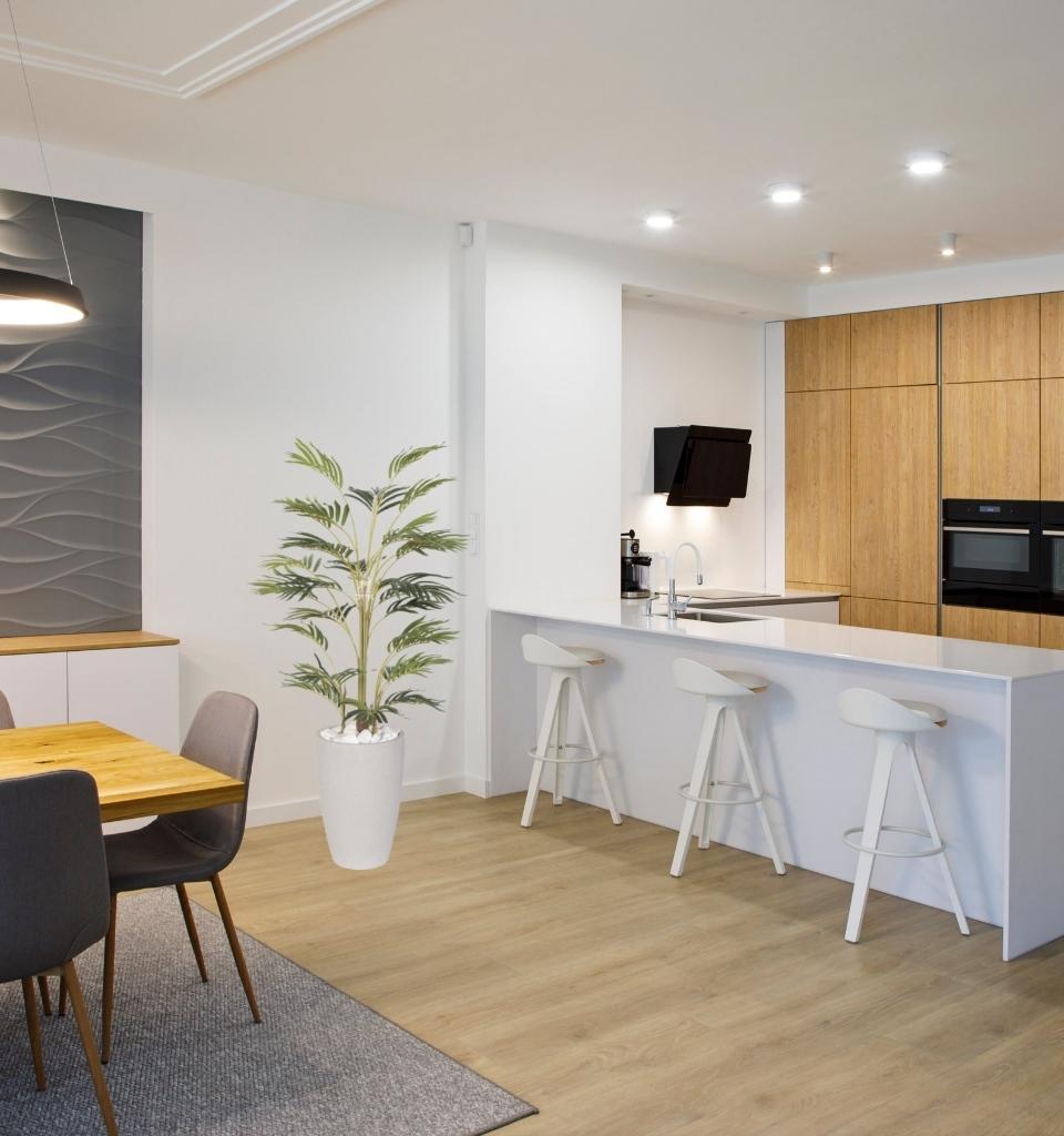 דקל מיני מלאכותי | בכד פמילי | 135 ס"מ