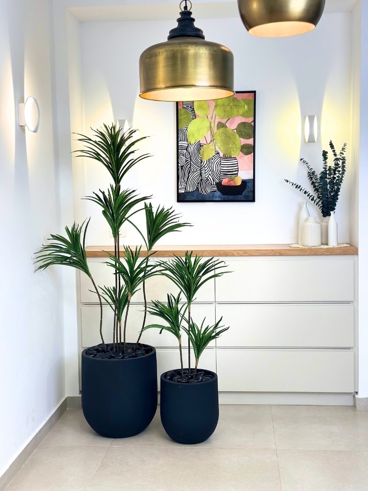 צמד עץ מלאכותי יוקה | כד אגס בינוני וקטן | מחיר לזוג