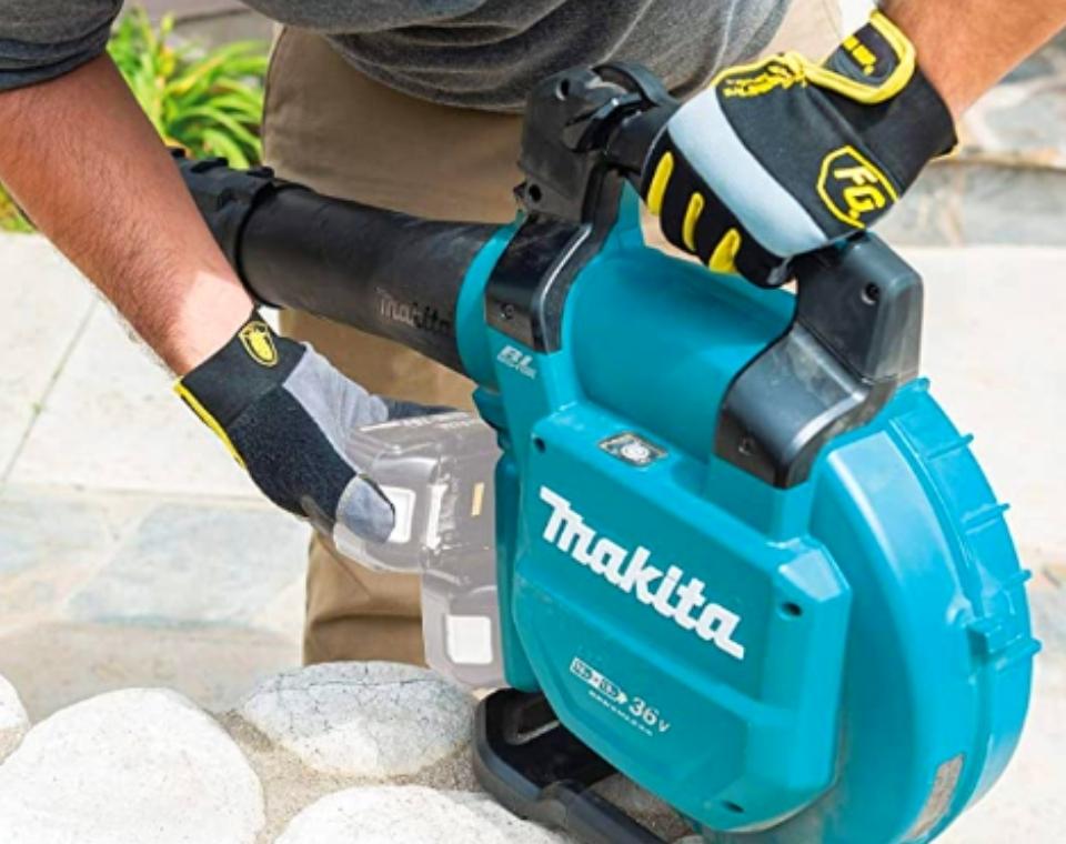 מפוח / שואב | Makita | XBU04ZV