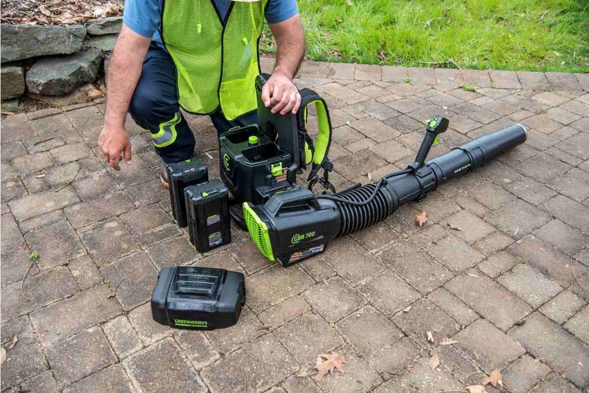 מפוח גב/ יחידת כח נישא 80V PRO Dual Port | גוף בלבד